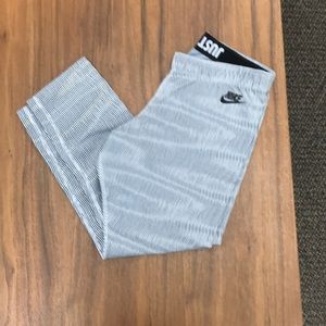 Nike leggings